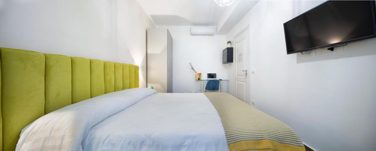 B&B Campari 10 Pavia Kültér fotó
